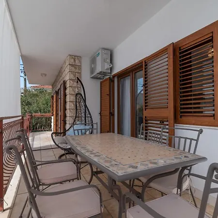Oleandar Apartman